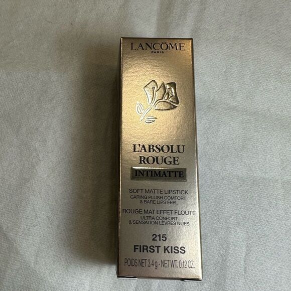 Lancôme L'Absolu Rouge Intimatte Buildable Soft Matte Lipstick Color 215 - Picture 2 of 6